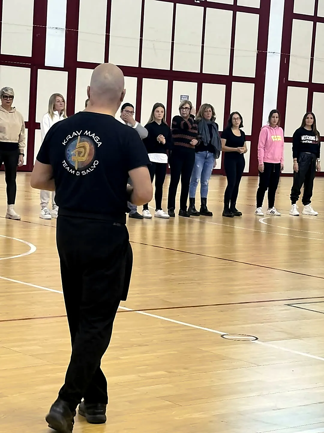 Allenamento collettivo in palestra
